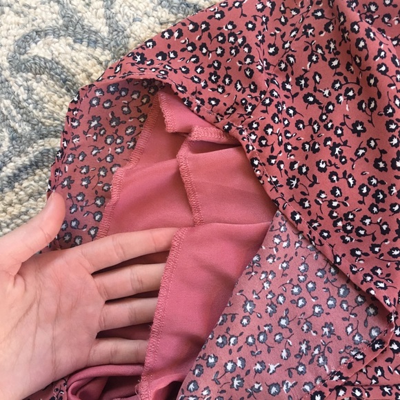 Floral Romper - Picture 3 of 5